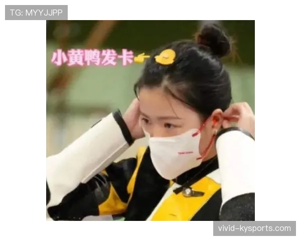 杨倩训练完顺手买了个包,这自律和消费观也太反差了 杨倩训练完顺手买了个包,这自律和消费观也太反差了